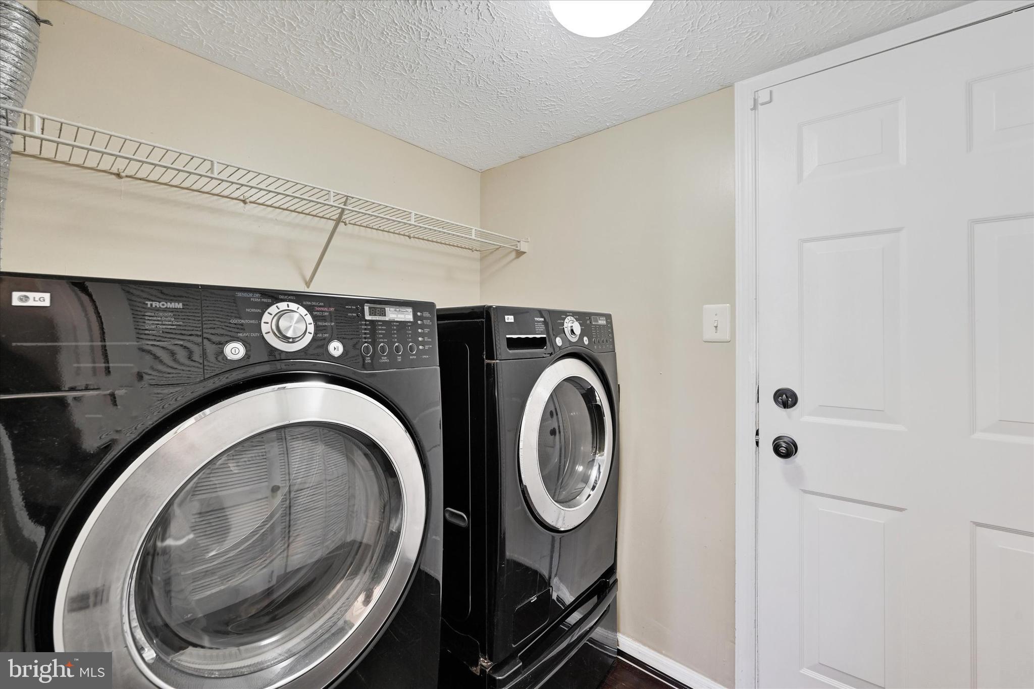 EAGLES LANDING AT WATERS EDGE - Residential