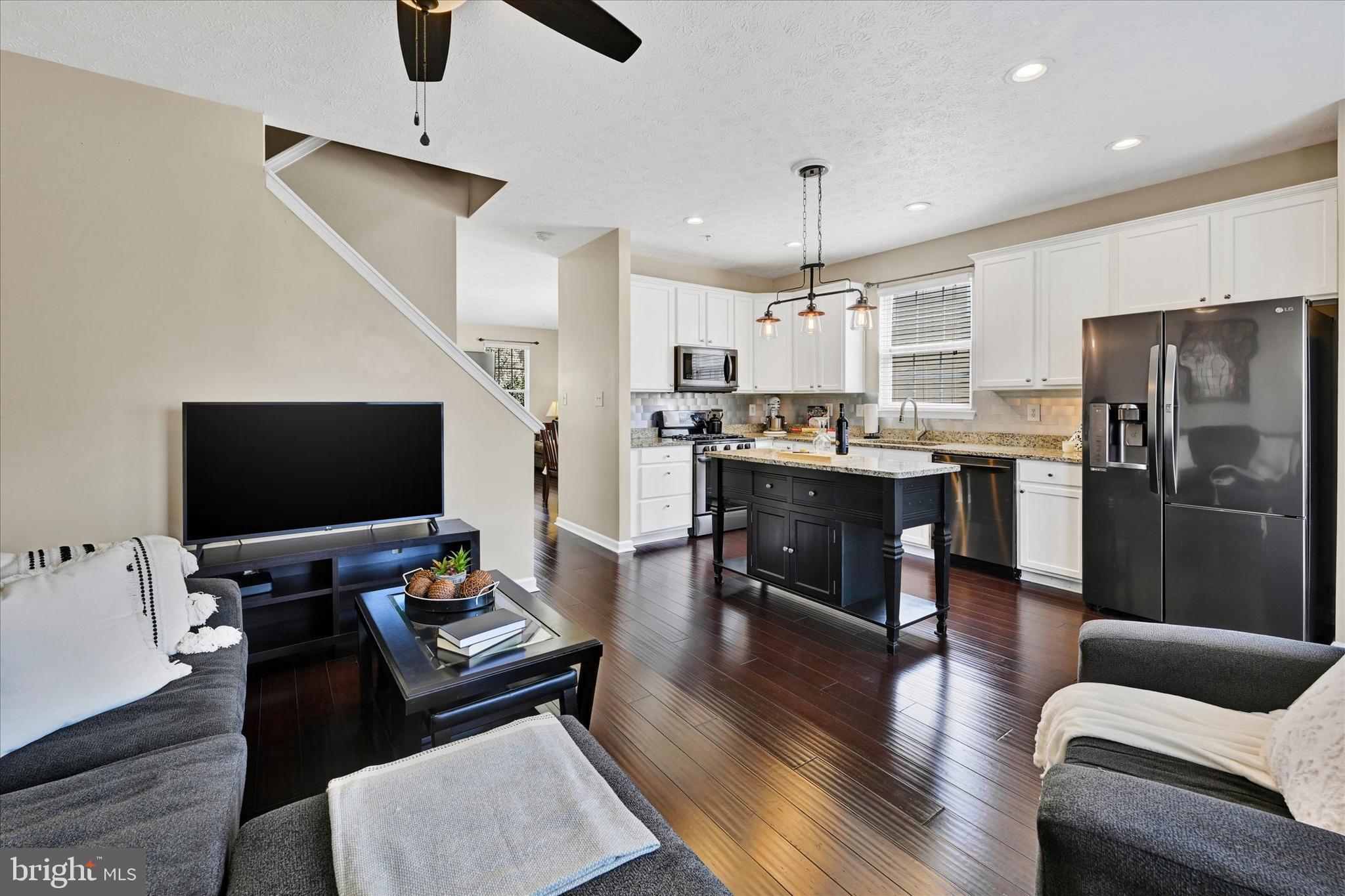 EAGLES LANDING AT WATERS EDGE - Residential