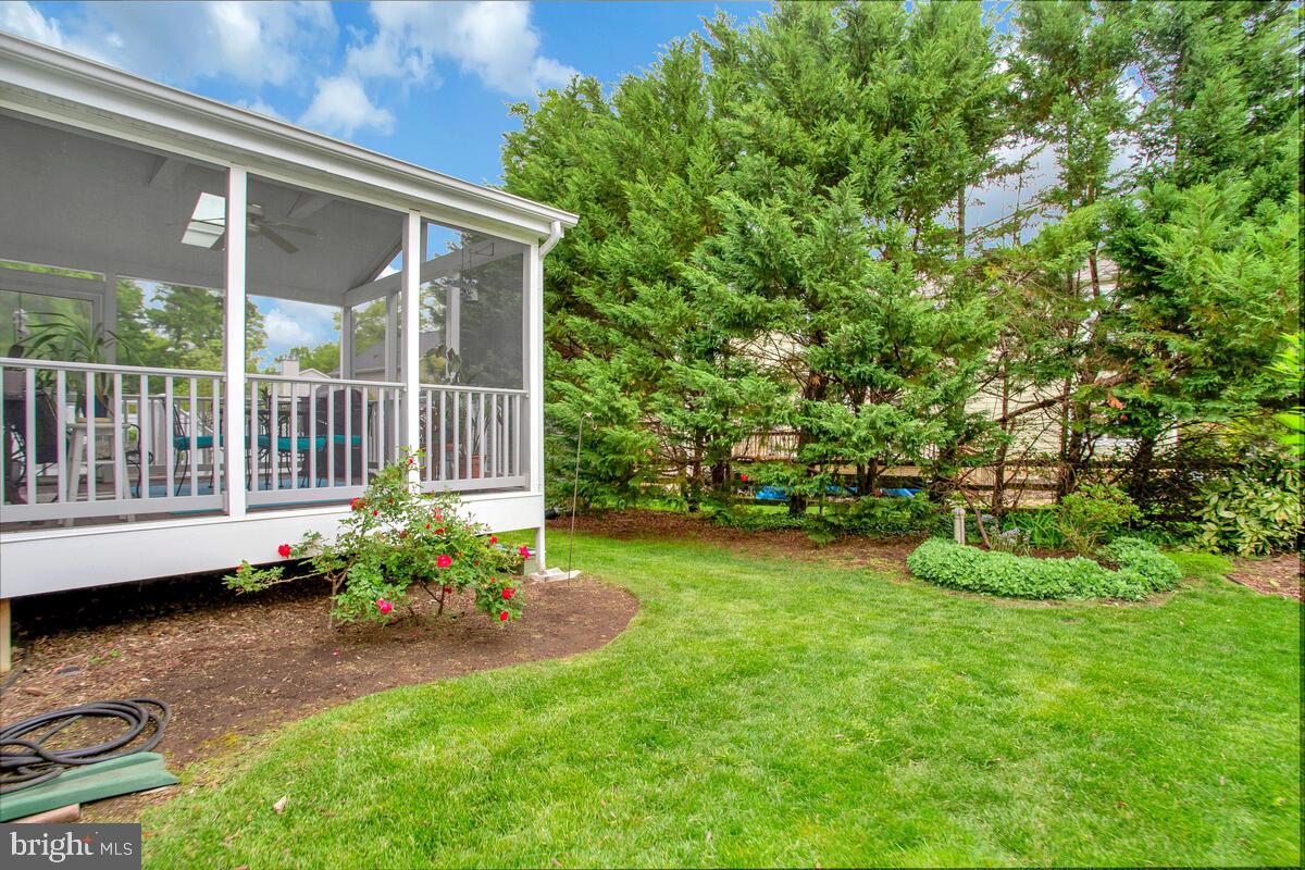 NORTH SELBY - Residential