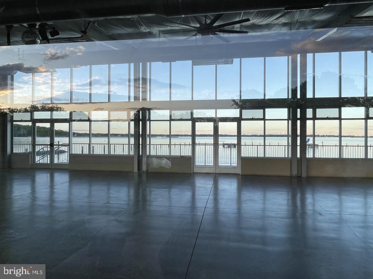 NORTH SELBY - Residential