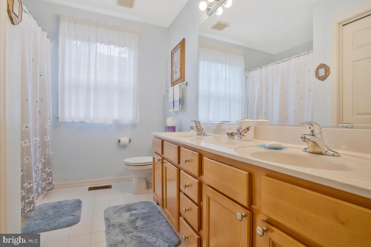 NORTH SELBY - Residential