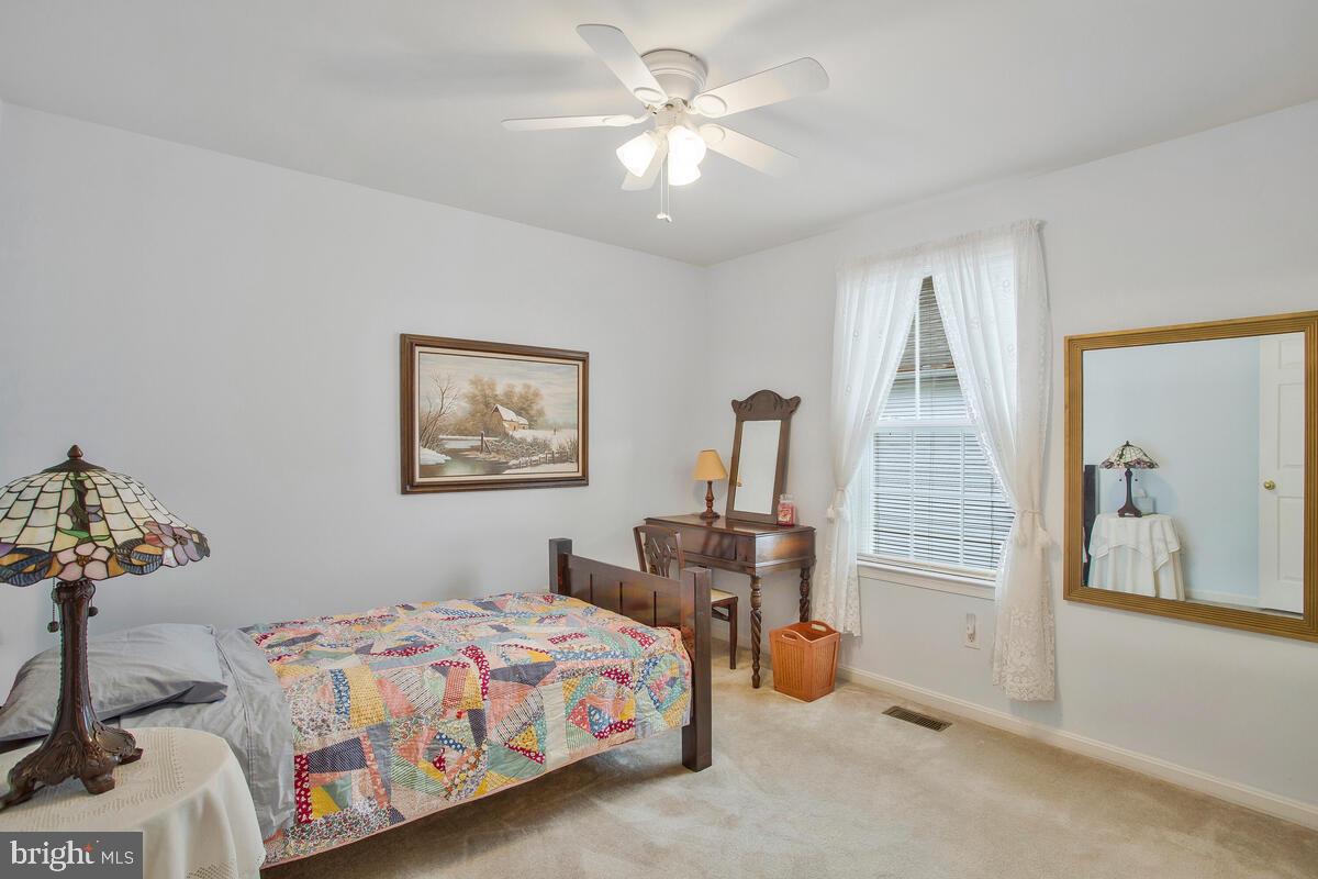 NORTH SELBY - Residential