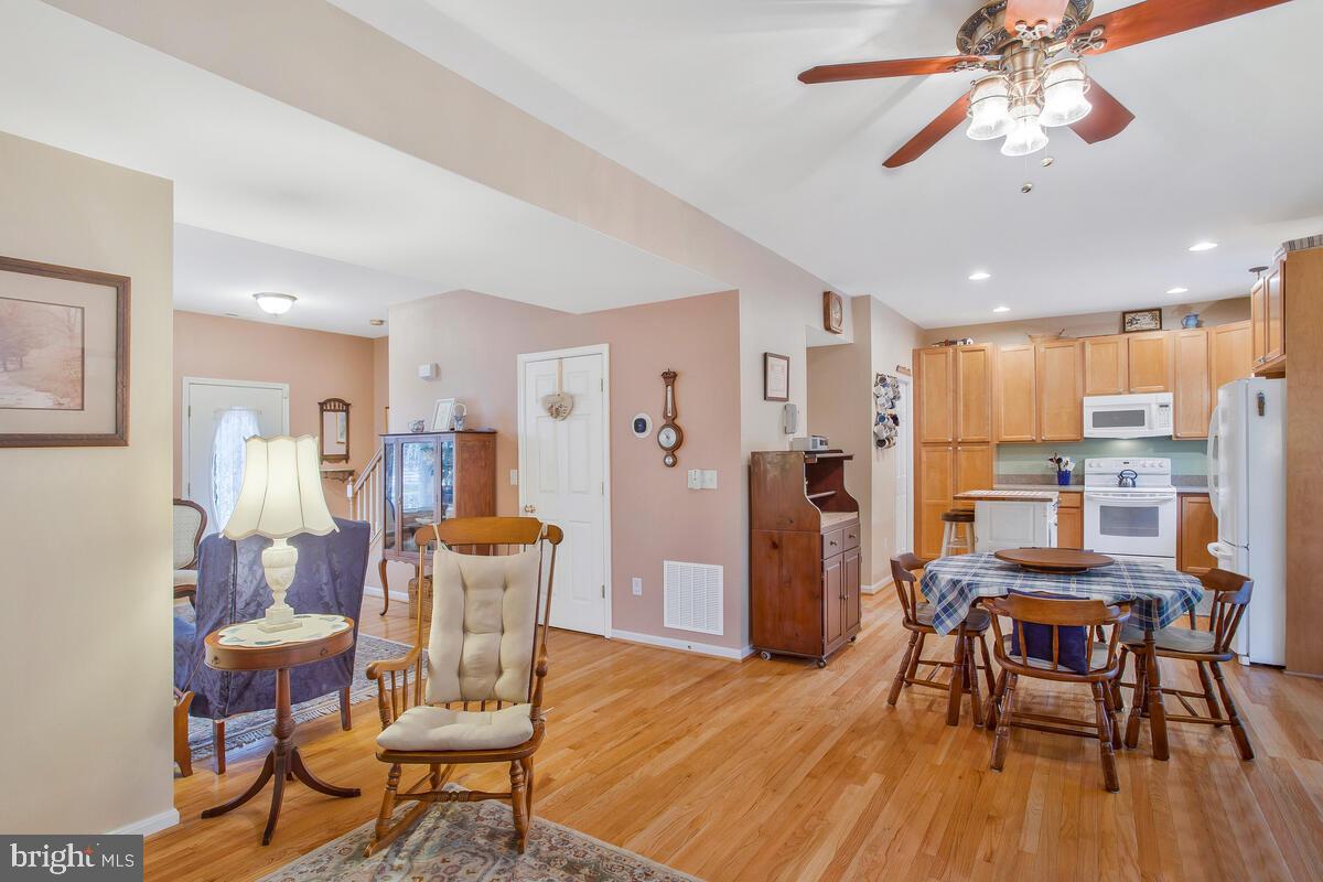 NORTH SELBY - Residential