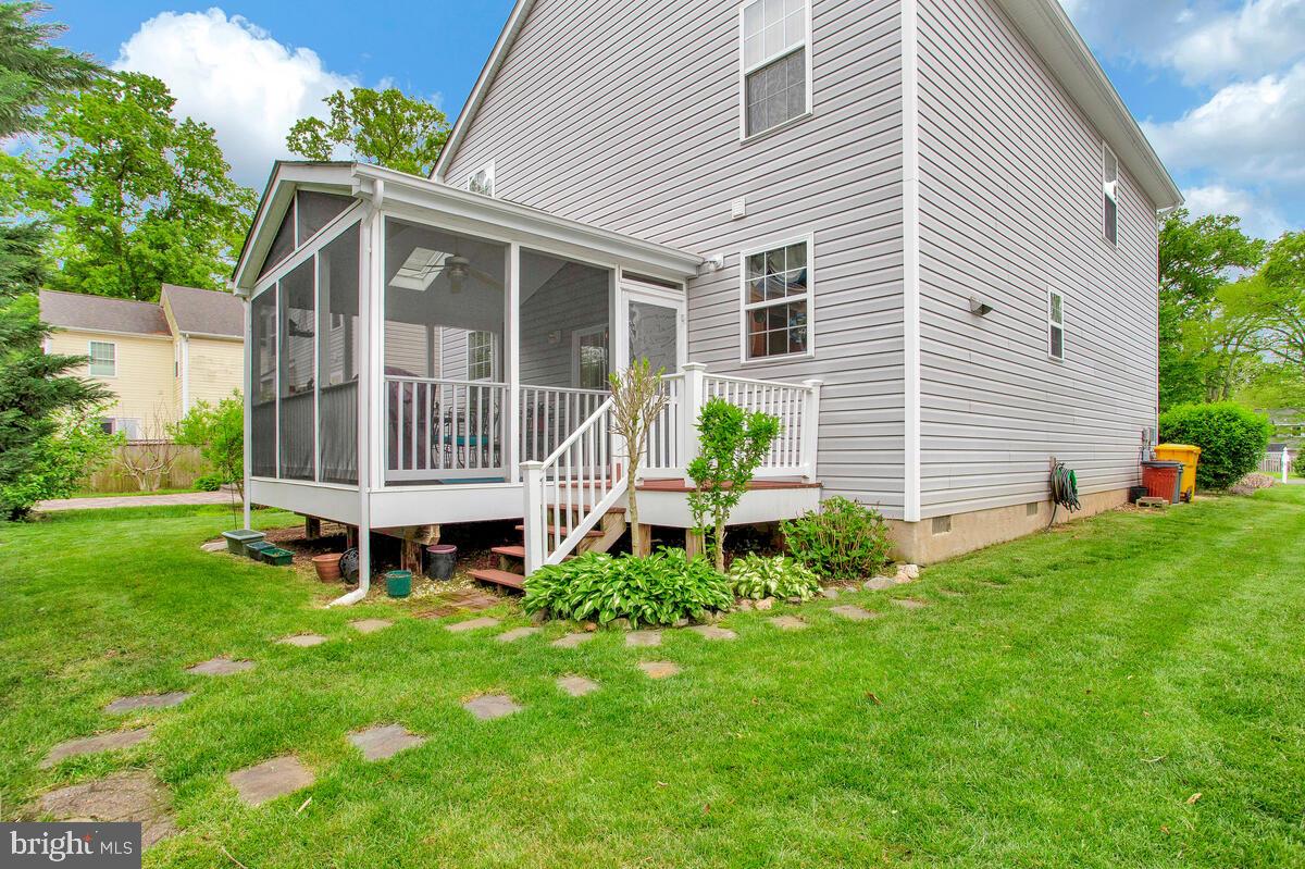 NORTH SELBY - Residential