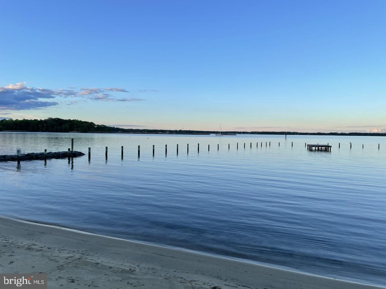 NORTH SELBY - Residential