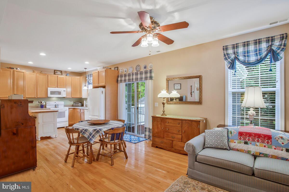 NORTH SELBY - Residential