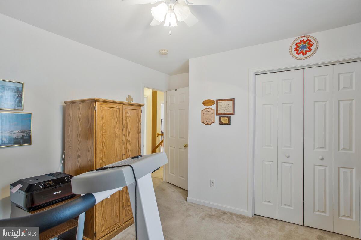 NORTH SELBY - Residential