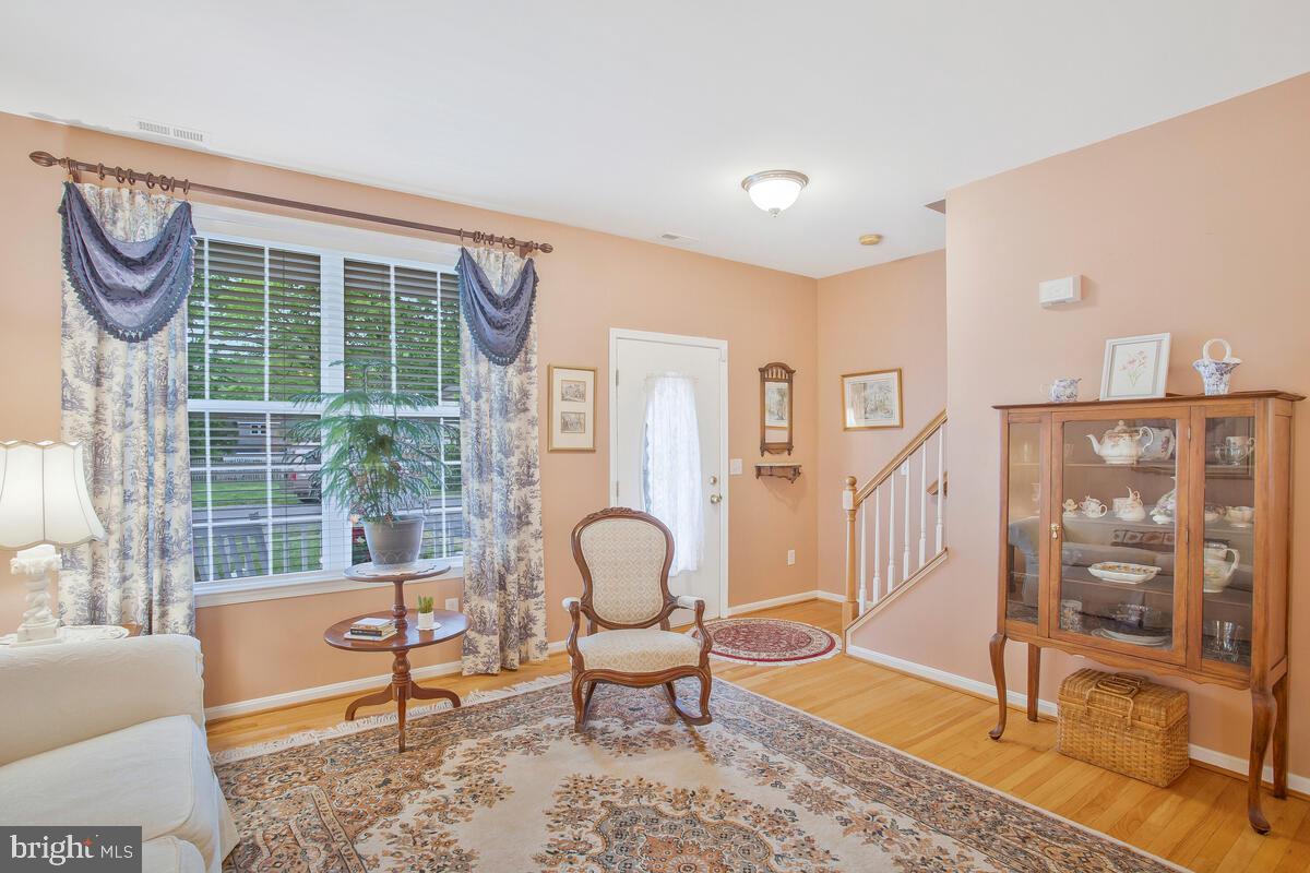 NORTH SELBY - Residential