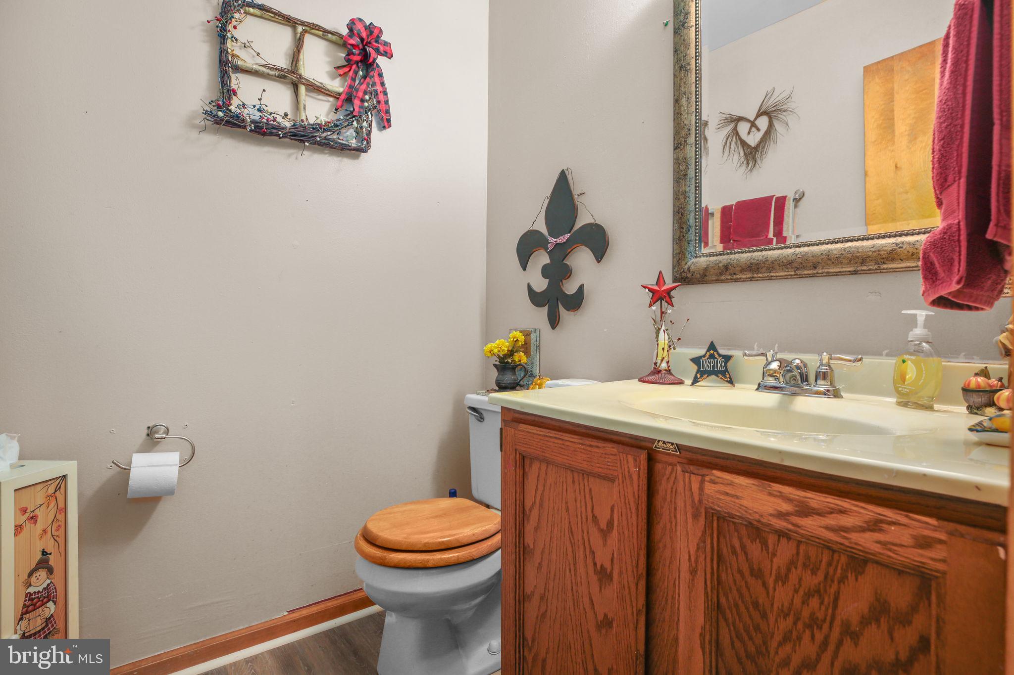 LAKE OF THE WOODS - Residential