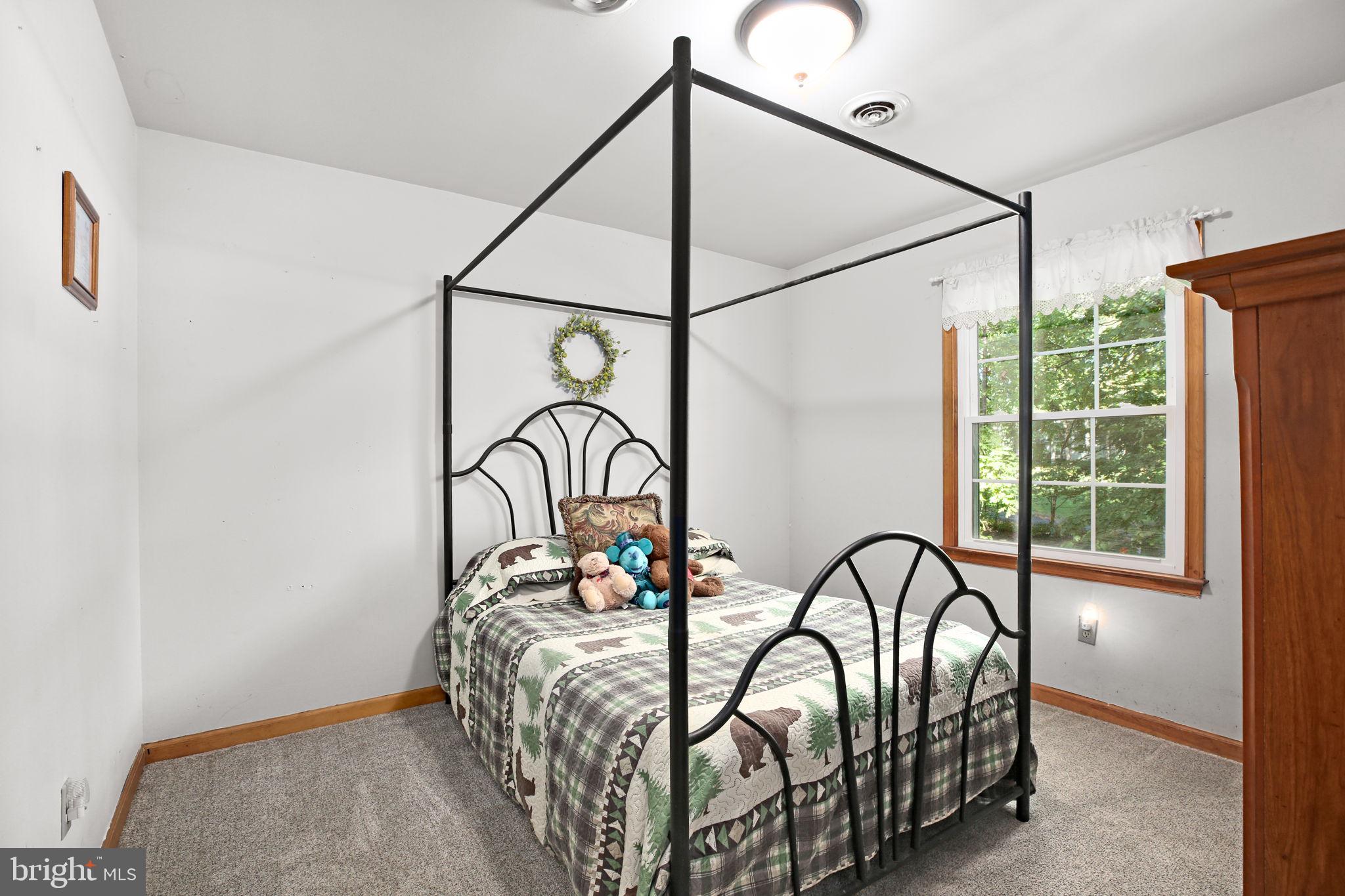 LAKE OF THE WOODS - Residential