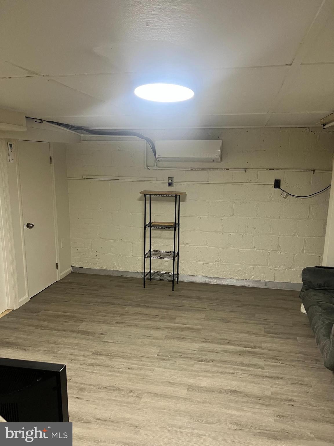 PARKER GRAY - Residential