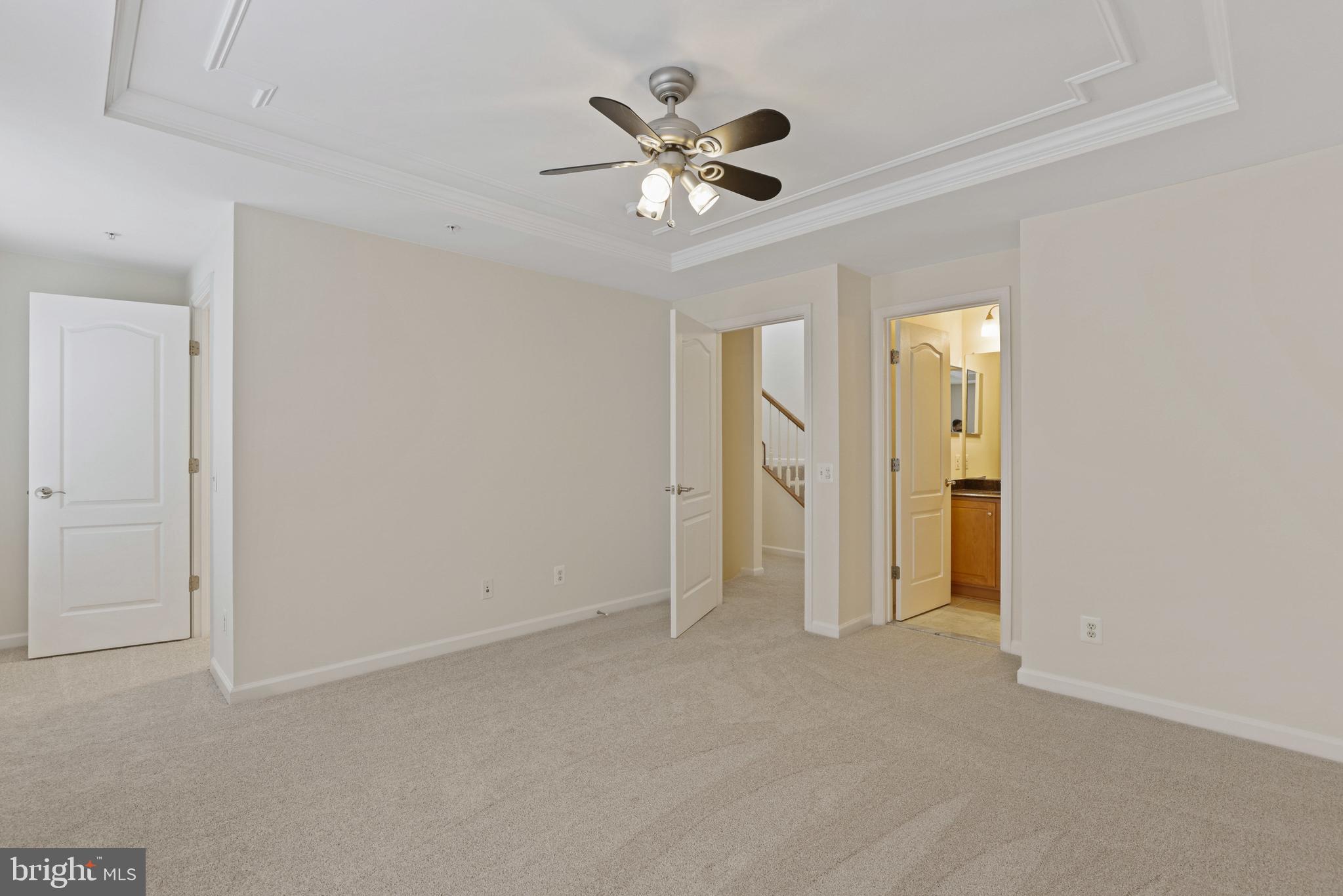 MCHENRY POINTE - Residential