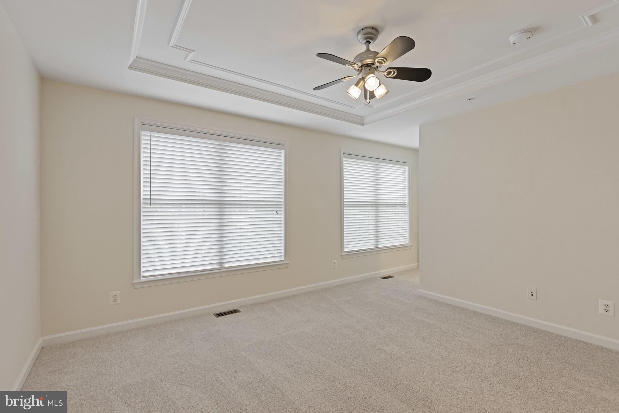 MCHENRY POINTE - Residential