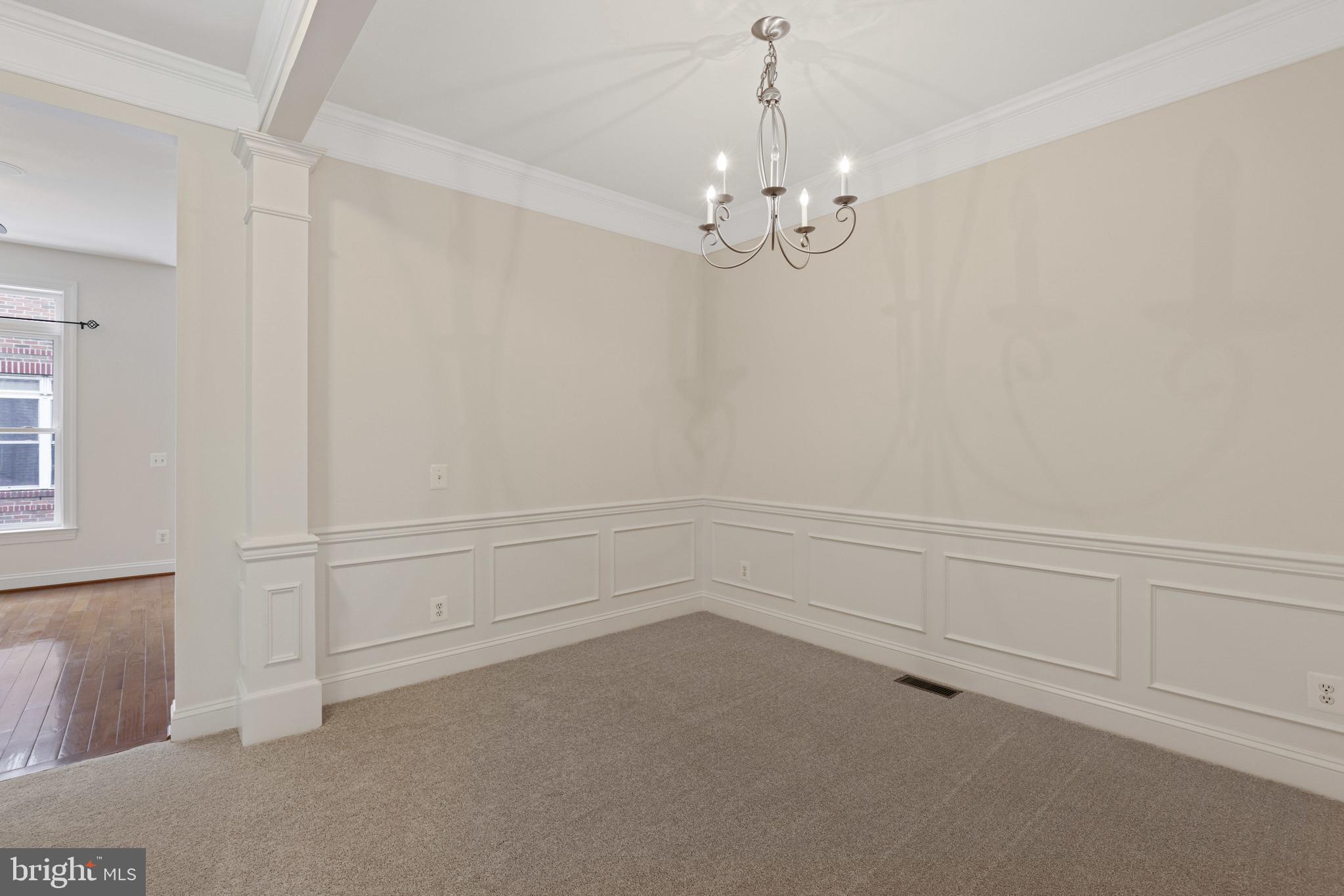 MCHENRY POINTE - Residential