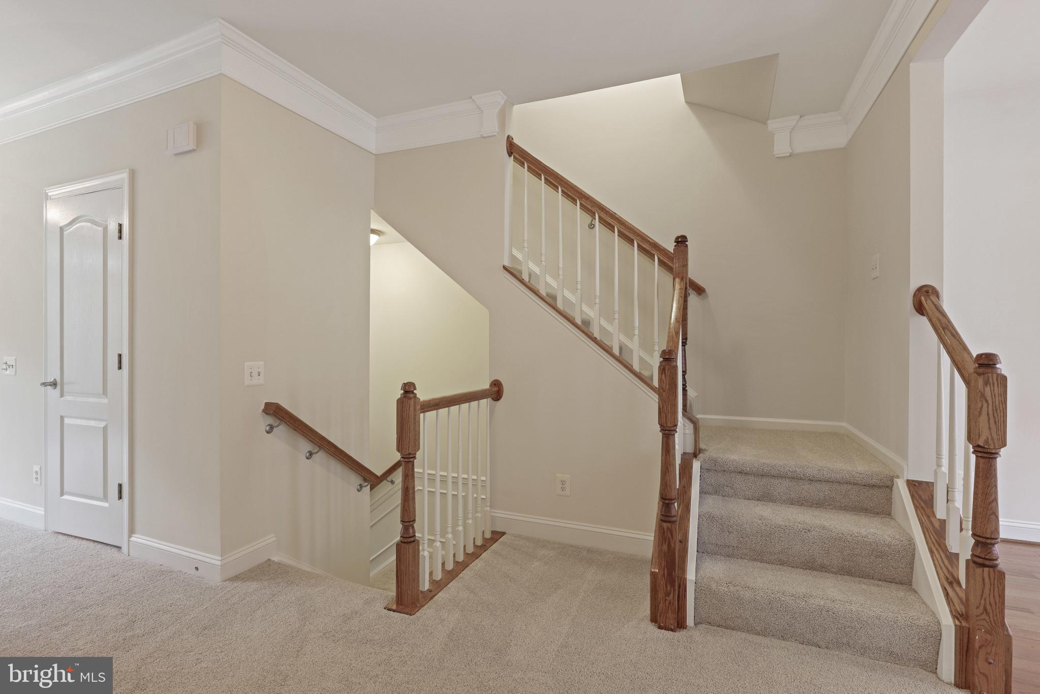 MCHENRY POINTE - Residential