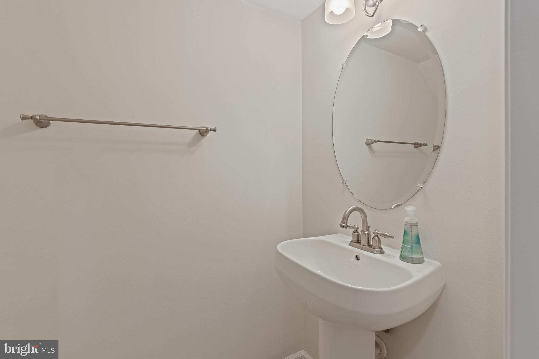 MCHENRY POINTE - Residential