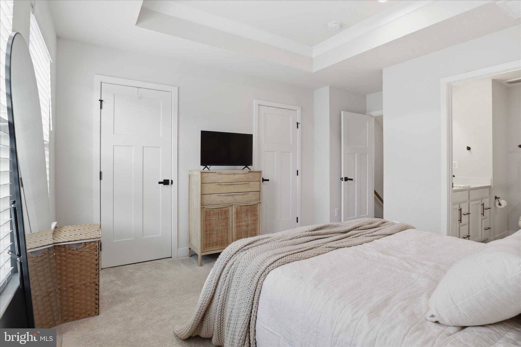 ARCOLA TOWN CENTER - Residential