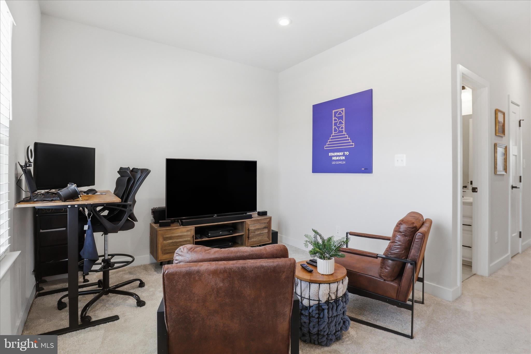 ARCOLA TOWN CENTER - Residential