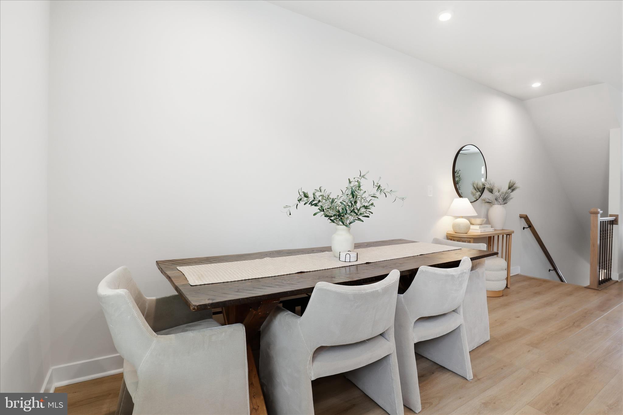 ARCOLA TOWN CENTER - Residential