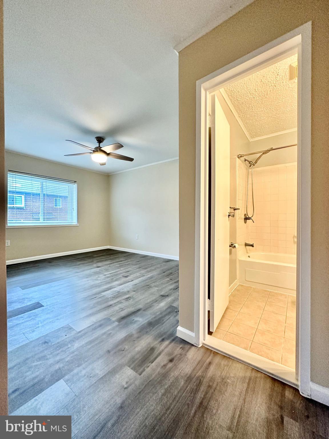 TERRACE TOWNHOUSES OF ANNANDALE - Residential Lease