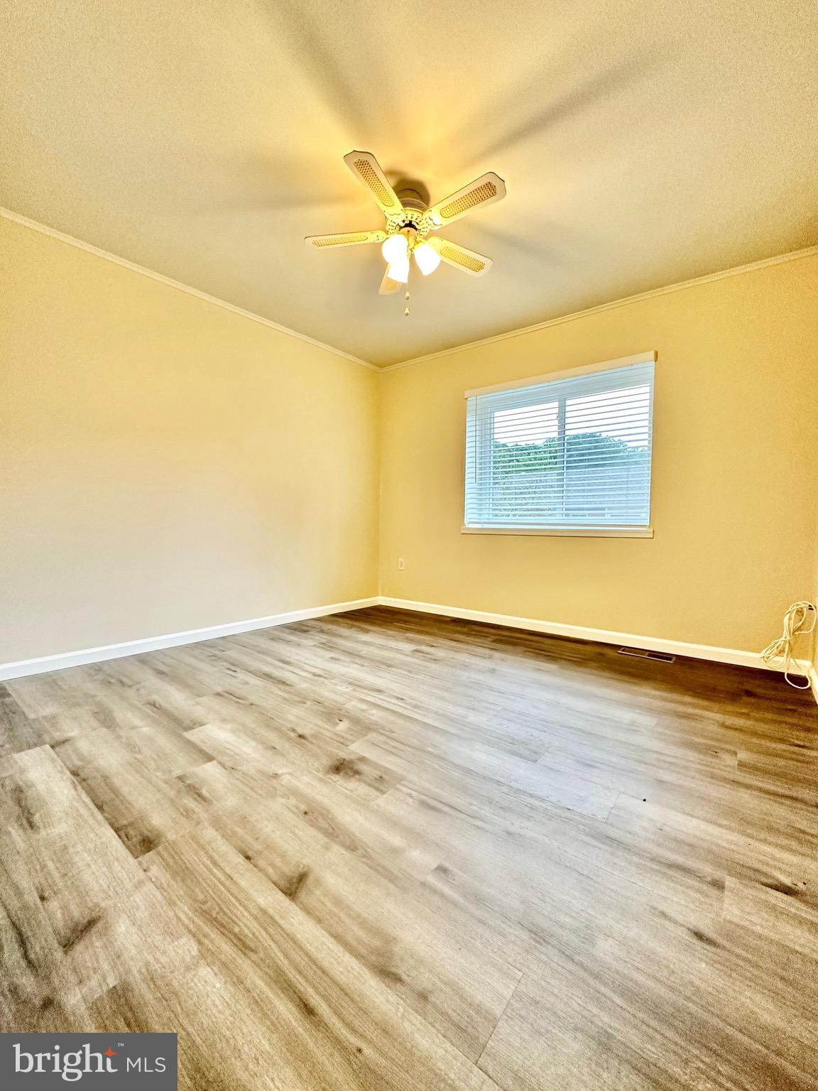 TERRACE TOWNHOUSES OF ANNANDALE - Residential Lease