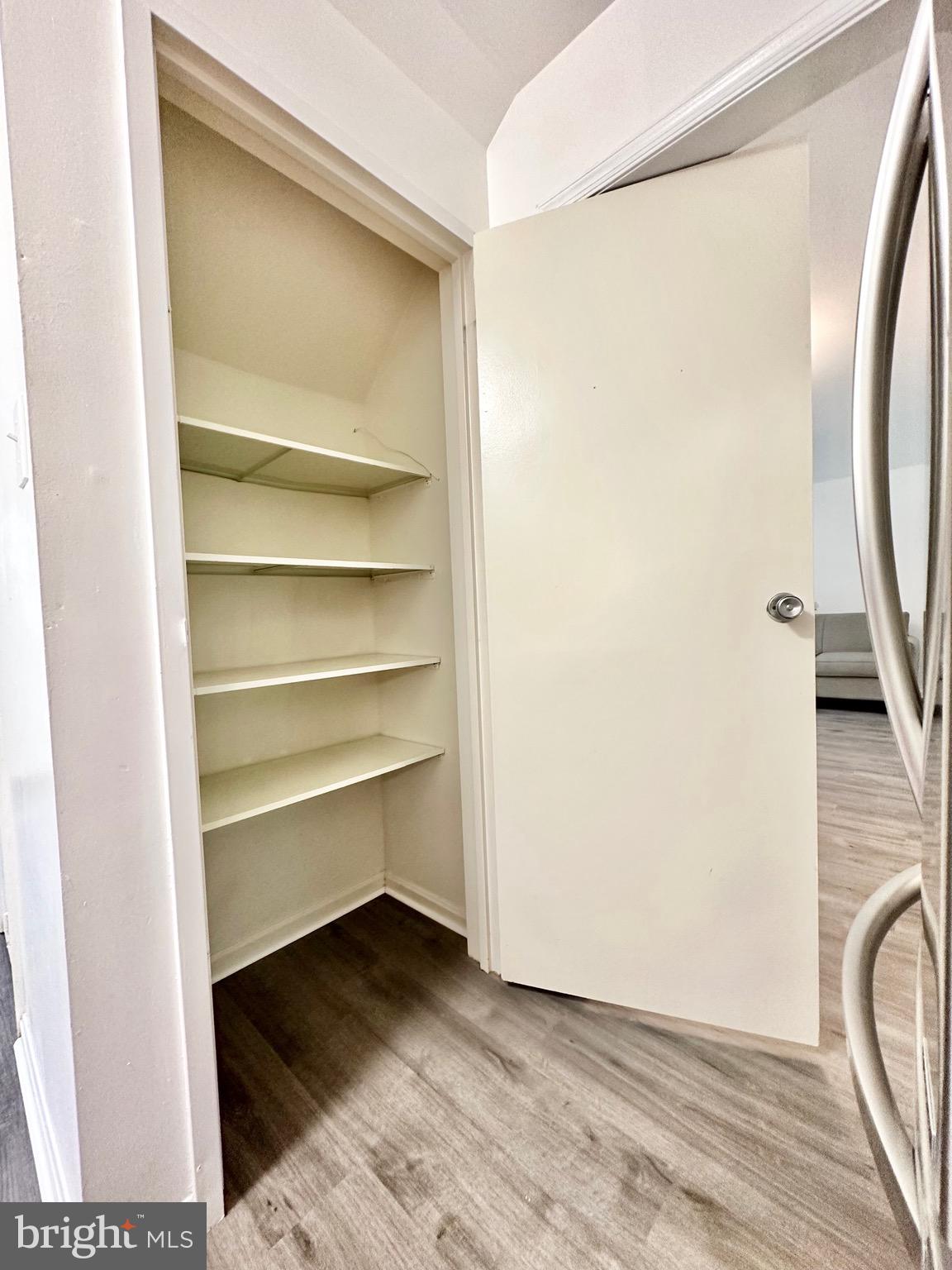 TERRACE TOWNHOUSES OF ANNANDALE - Residential Lease