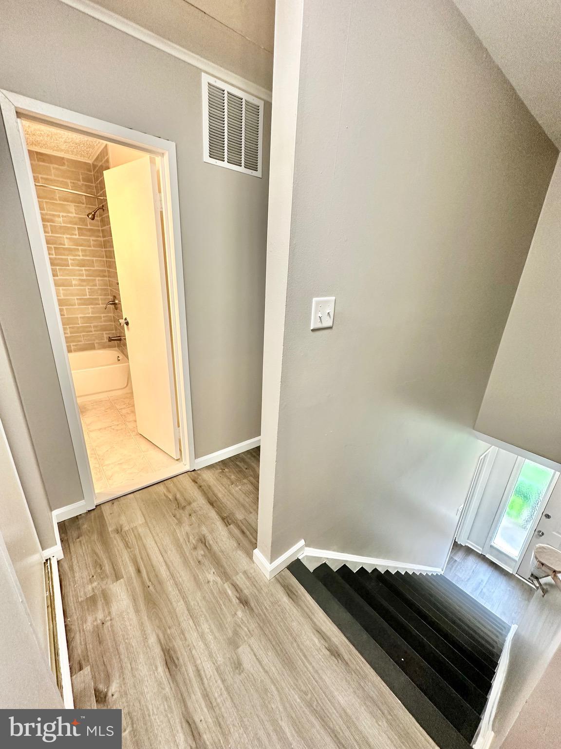 TERRACE TOWNHOUSES OF ANNANDALE - Residential Lease