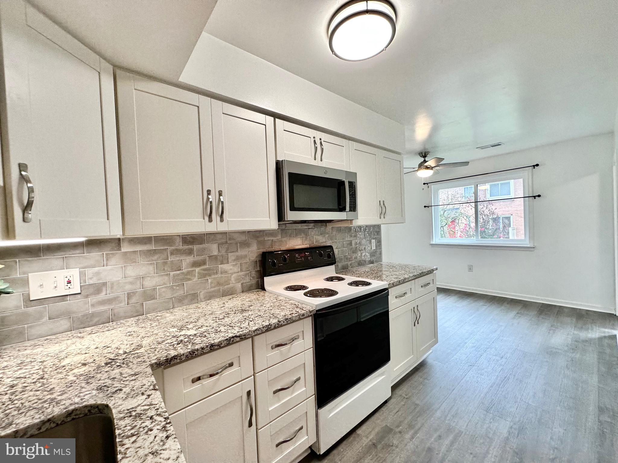 TERRACE TOWNHOUSES OF ANNANDALE - Residential Lease