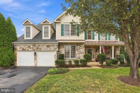 Photo of 13570 Wyecrosse Court, BRISTOW, VA 20136 (MLS # VAPW2129966)