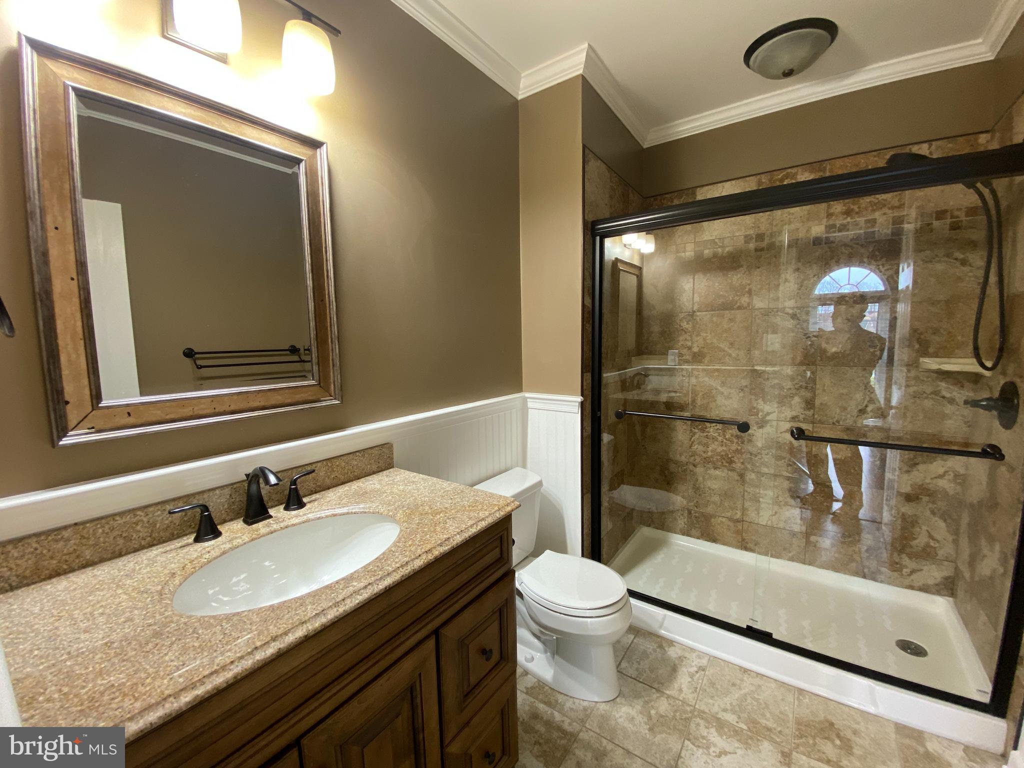 WILLOWCREST - Residential Lease