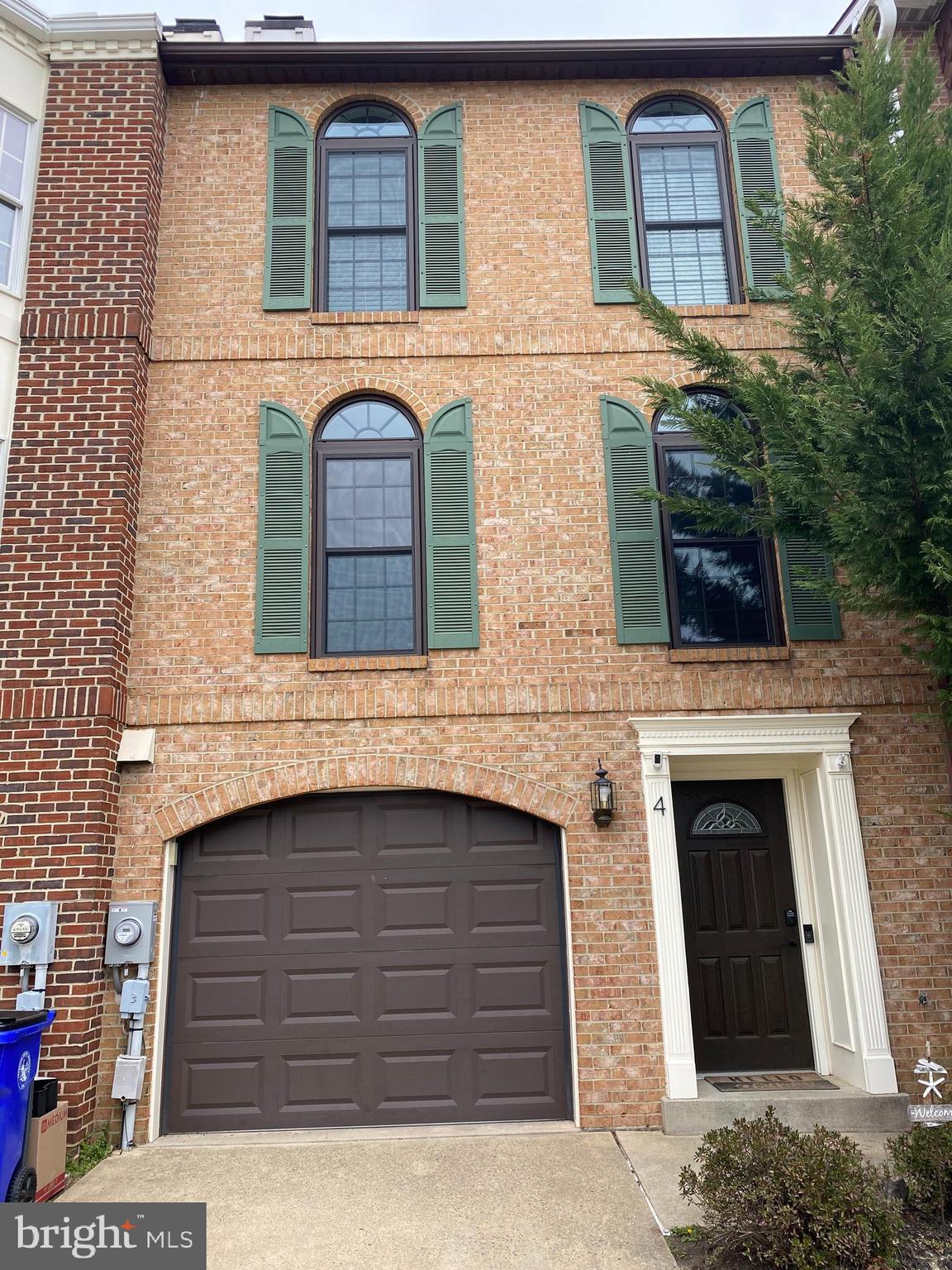 WILLOWCREST - Residential Lease