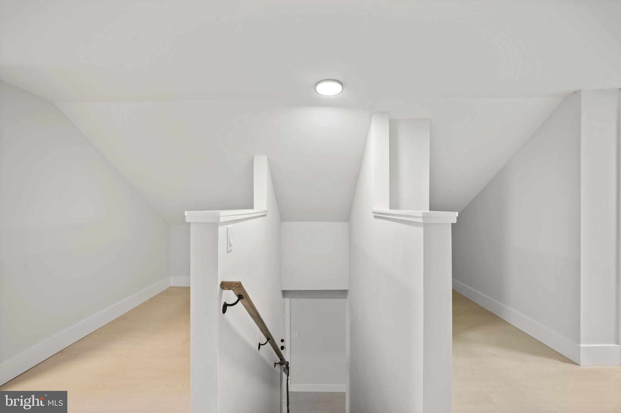 MARTINDALE - Residential