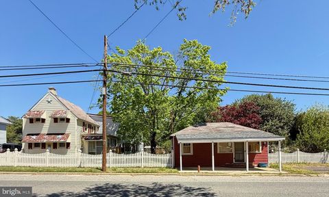 Homes For Sale - 377 Main Street<br/> CEDARVILLE, NJ 08311