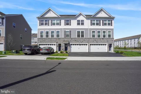 33 Sisters Farmstead, Mount Laurel, NJ 08054 - MLS#: NJBL2085714