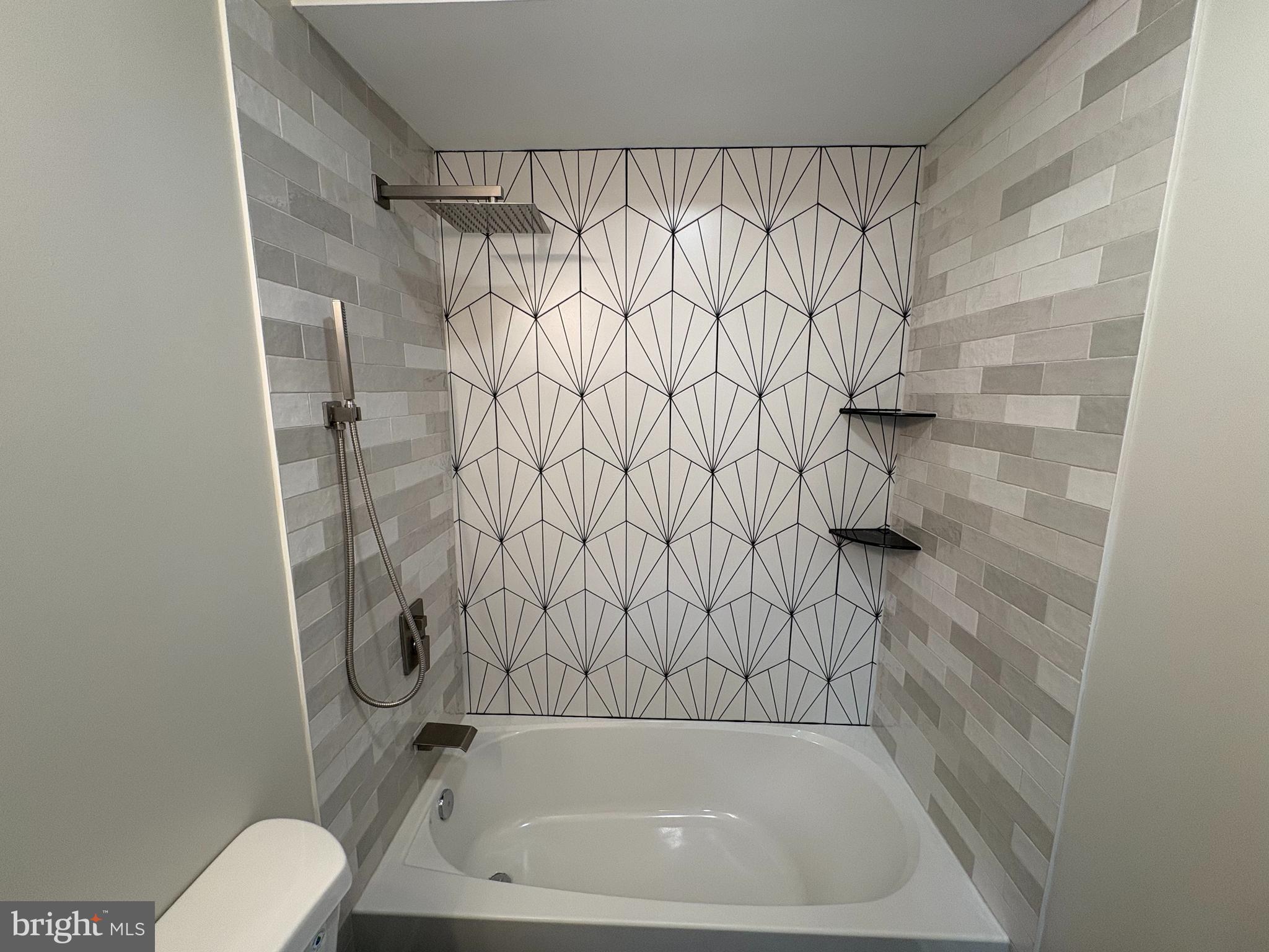 MILL CREEK FALLS - Residential