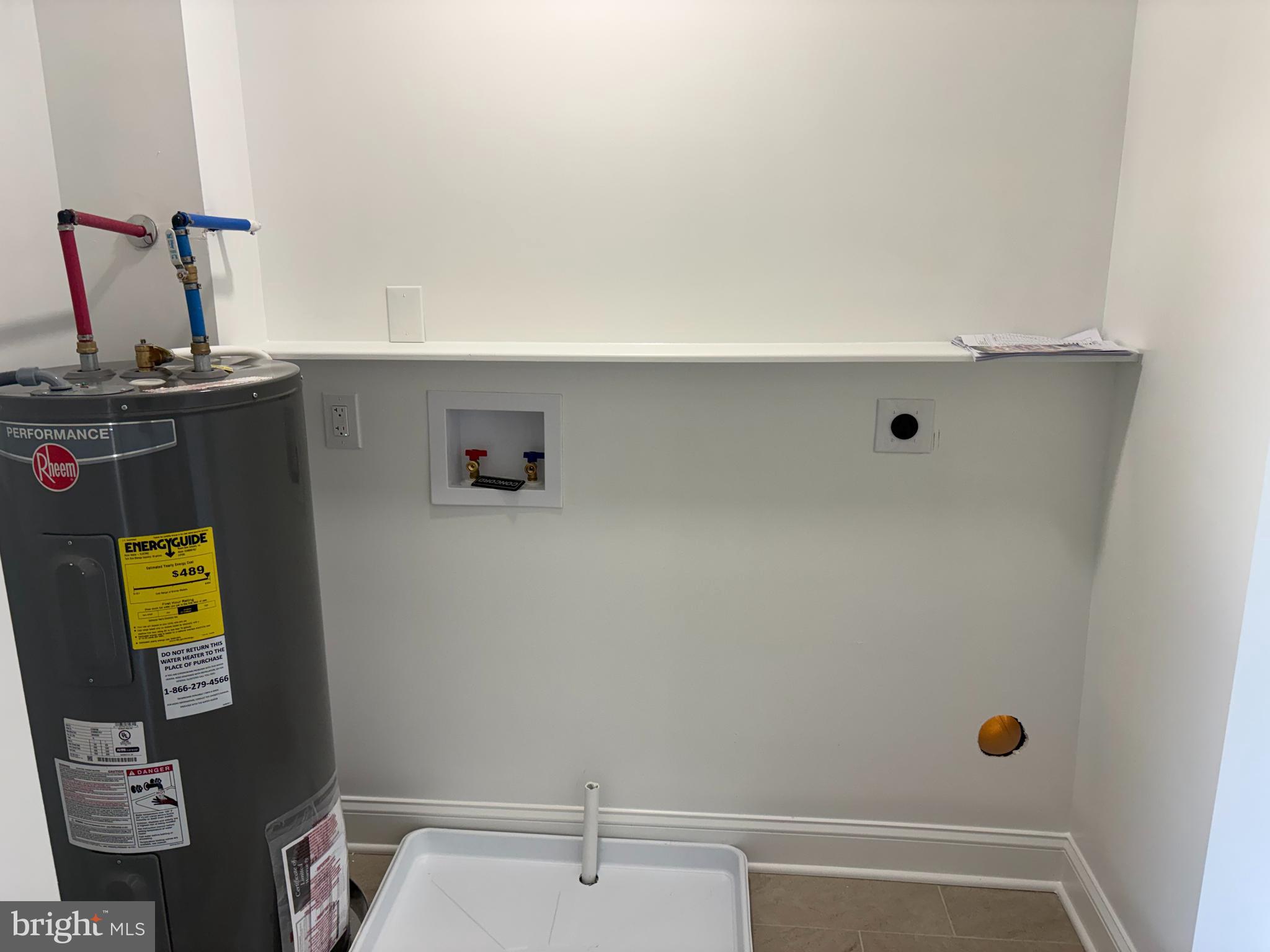 MILL CREEK FALLS - Residential