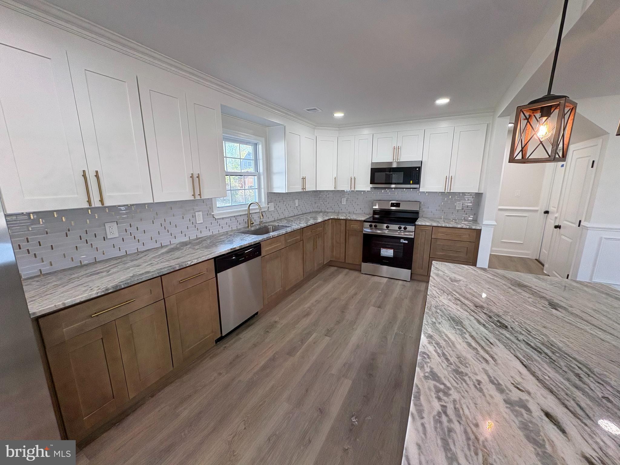 MILL CREEK FALLS - Residential