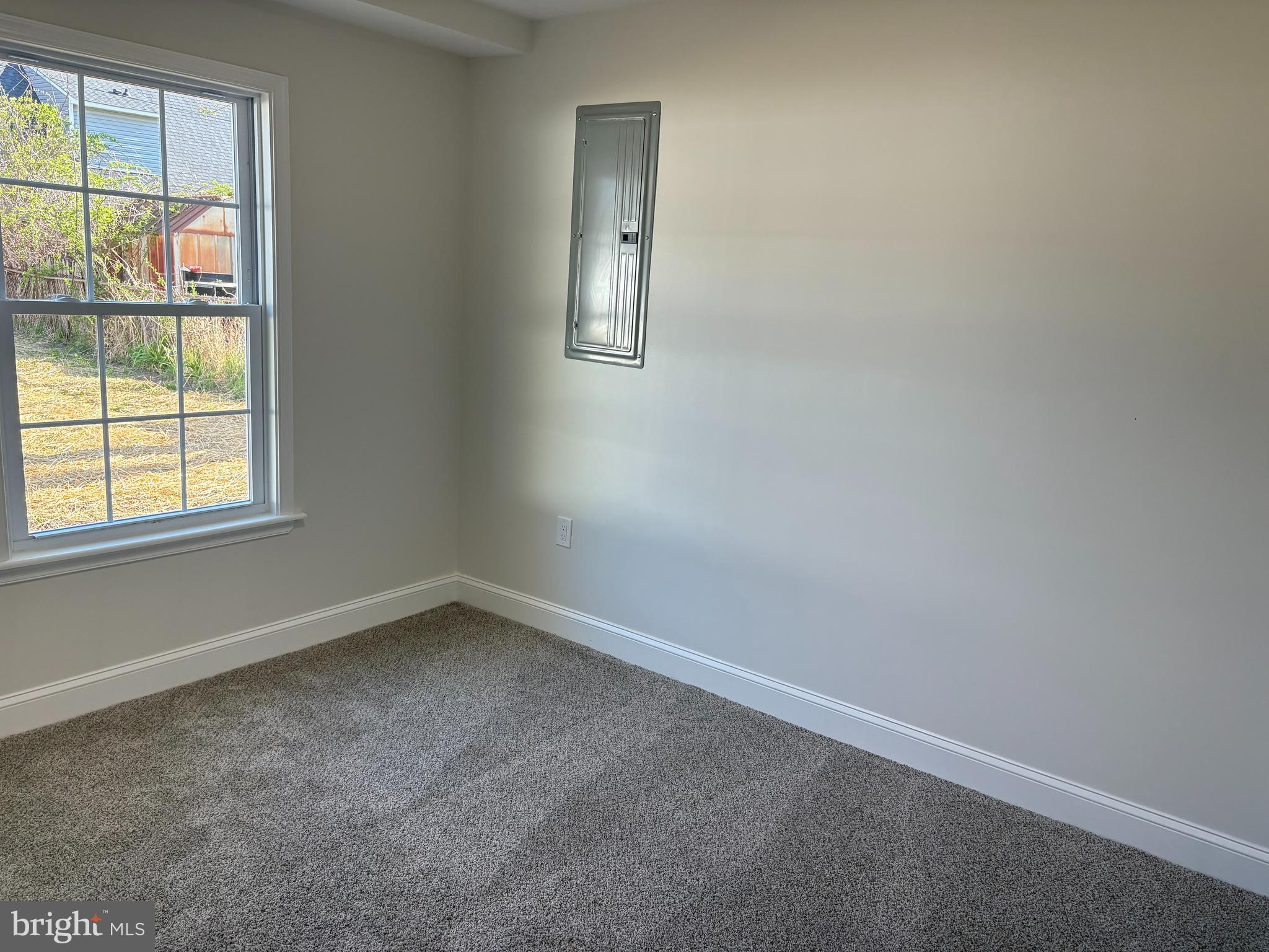 MILL CREEK FALLS - Residential