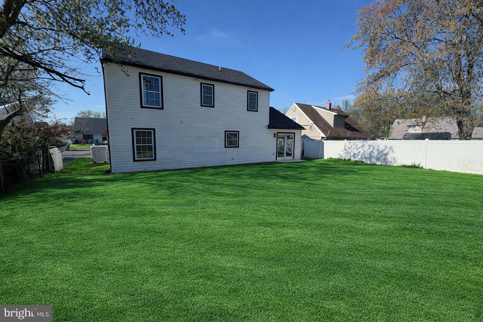 MILL CREEK FALLS - Residential