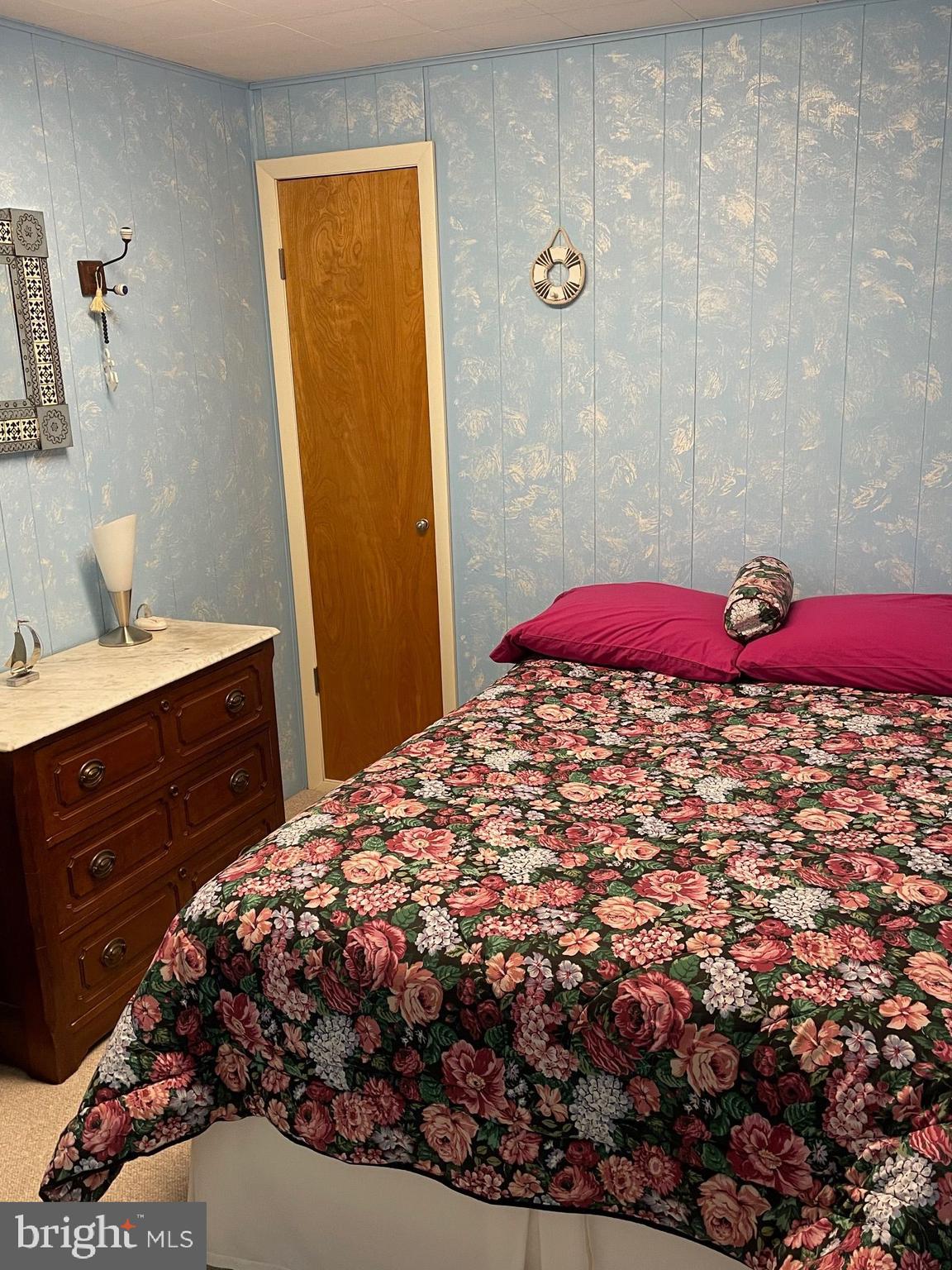 WALNUT GROVE - Residential