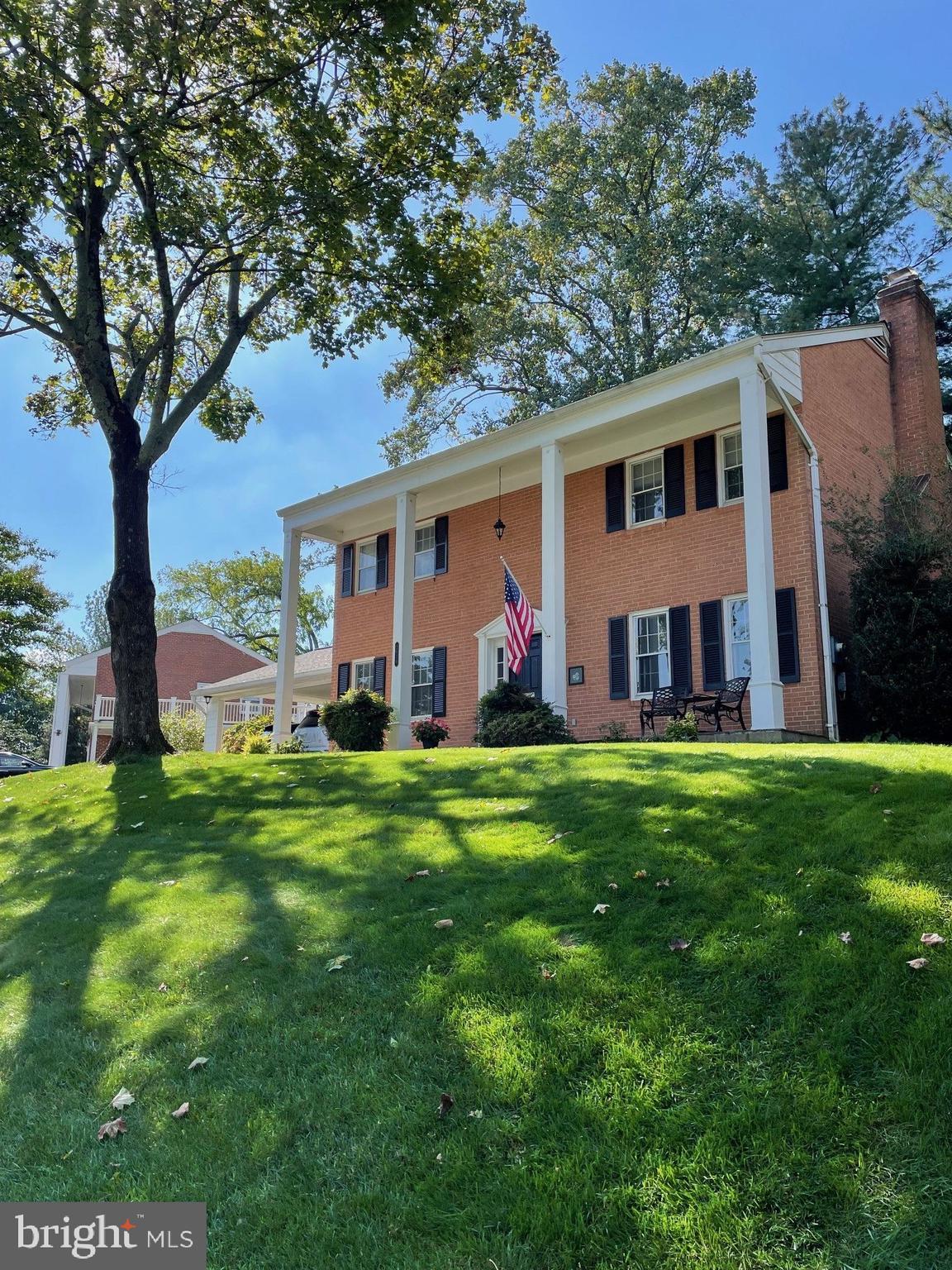 WALNUT GROVE - Residential