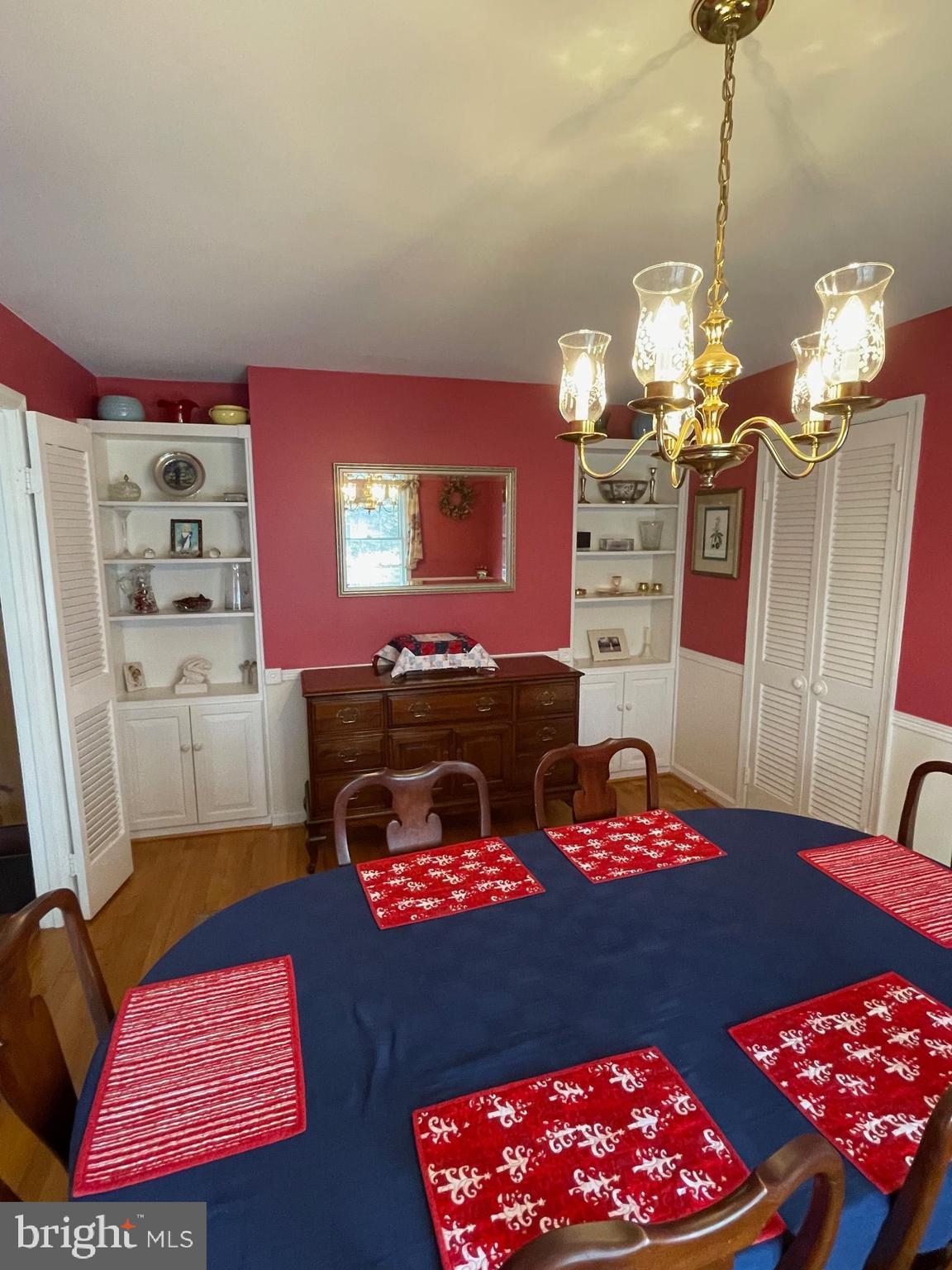 WALNUT GROVE - Residential