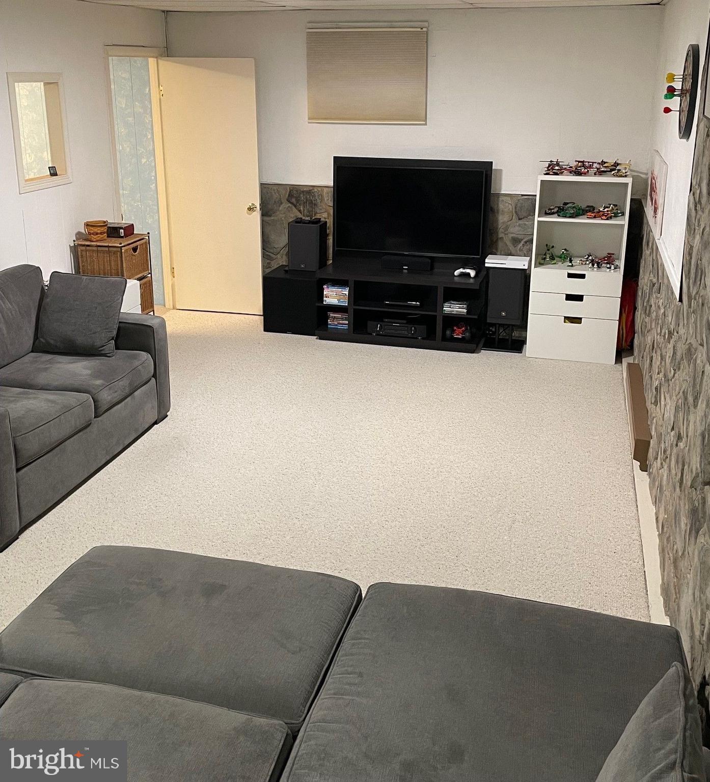 WALNUT GROVE - Residential