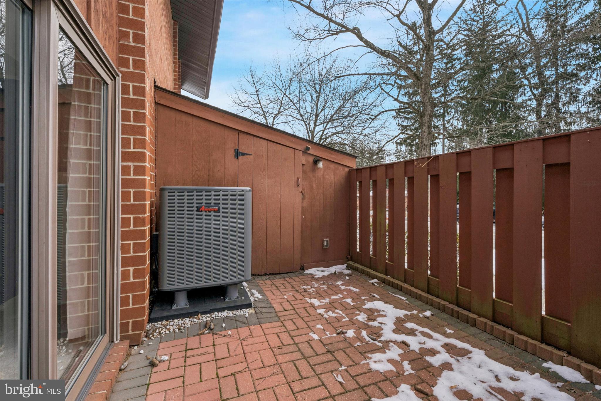 ASPENWOOD - Residential