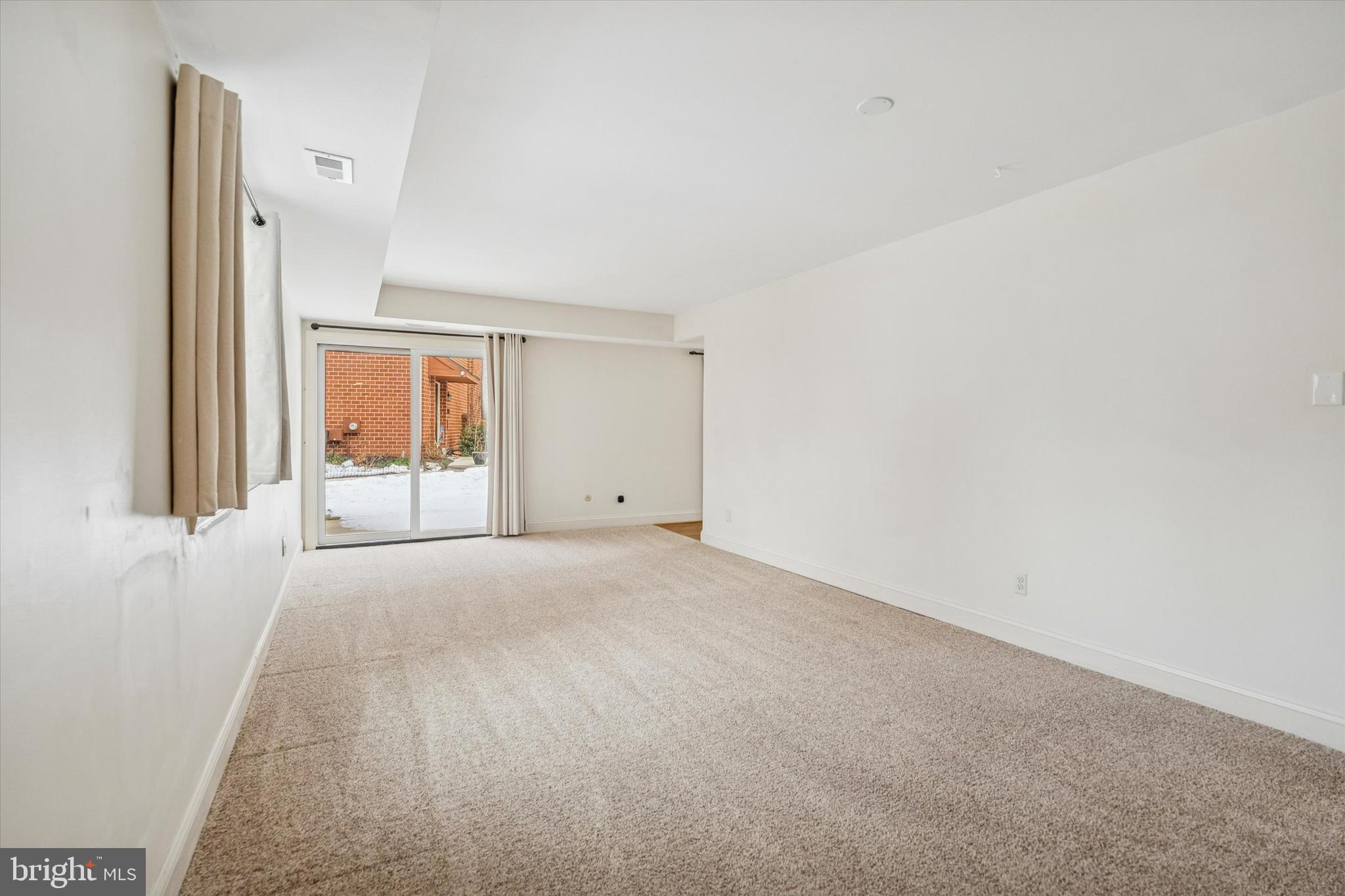 ASPENWOOD - Residential