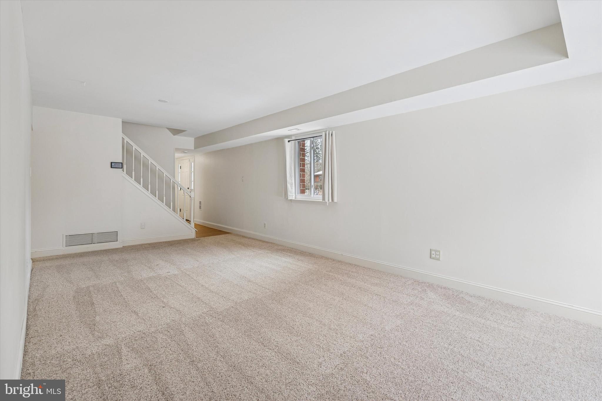 ASPENWOOD - Residential