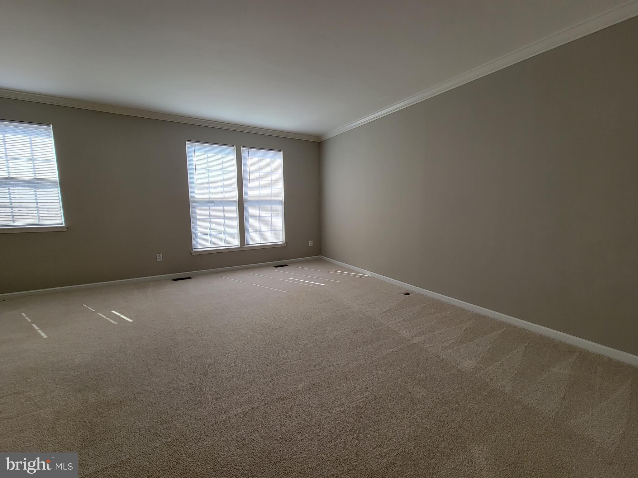 RIVERSIDE STATION - Residential Lease