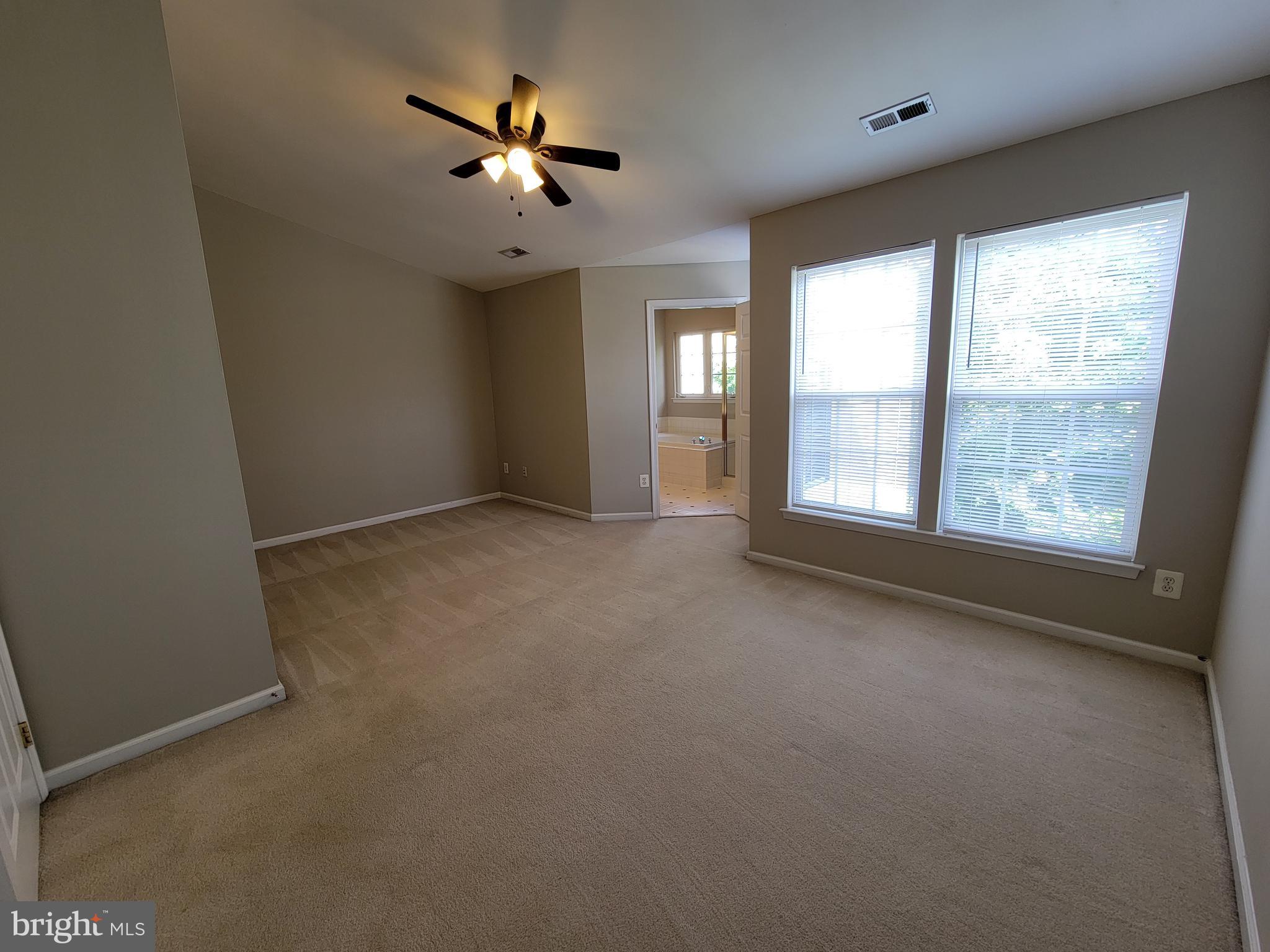 RIVERSIDE STATION - Residential Lease