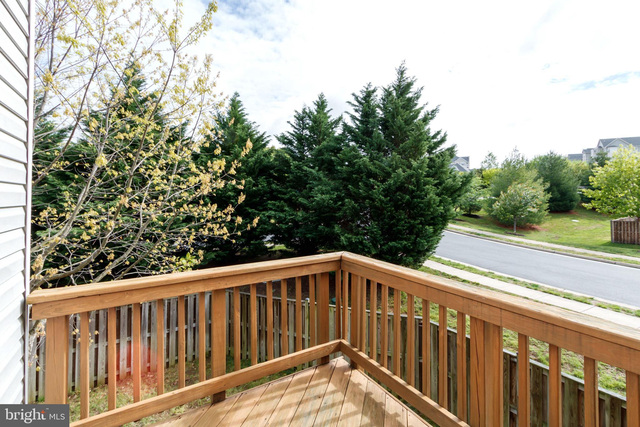 RIVERSIDE STATION - Residential Lease