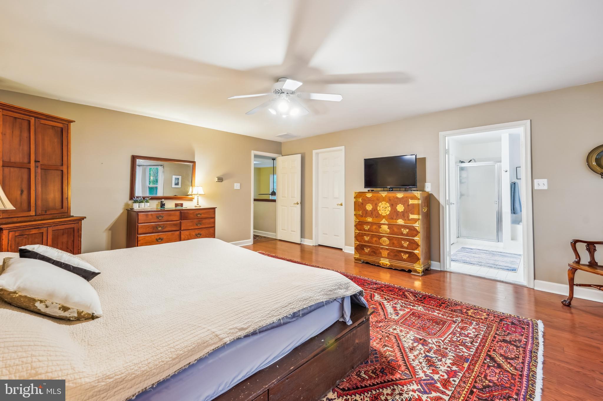 CHESTNUT HILLS - Residential